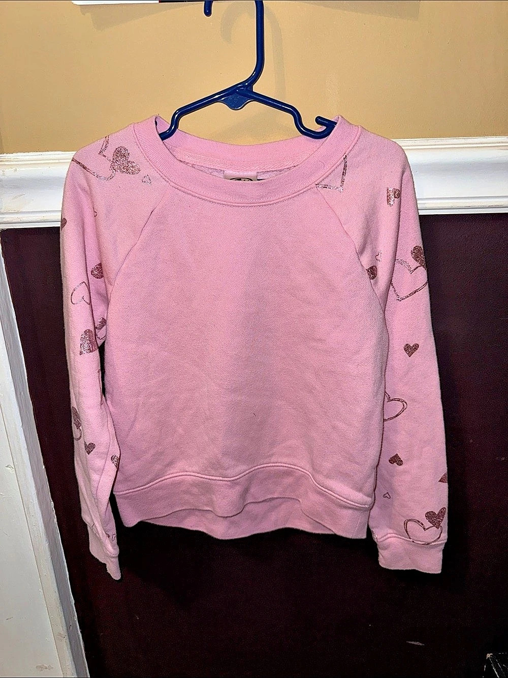 Athletic Works Girls Fleece Crewneck Sweatshirt with Heart Print Pink Floral